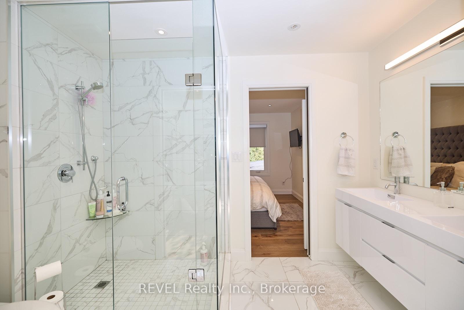Photo 19 of 38 Briarsdale Drive, St. Catharines, Glendale/Glenridge — HOMEH
