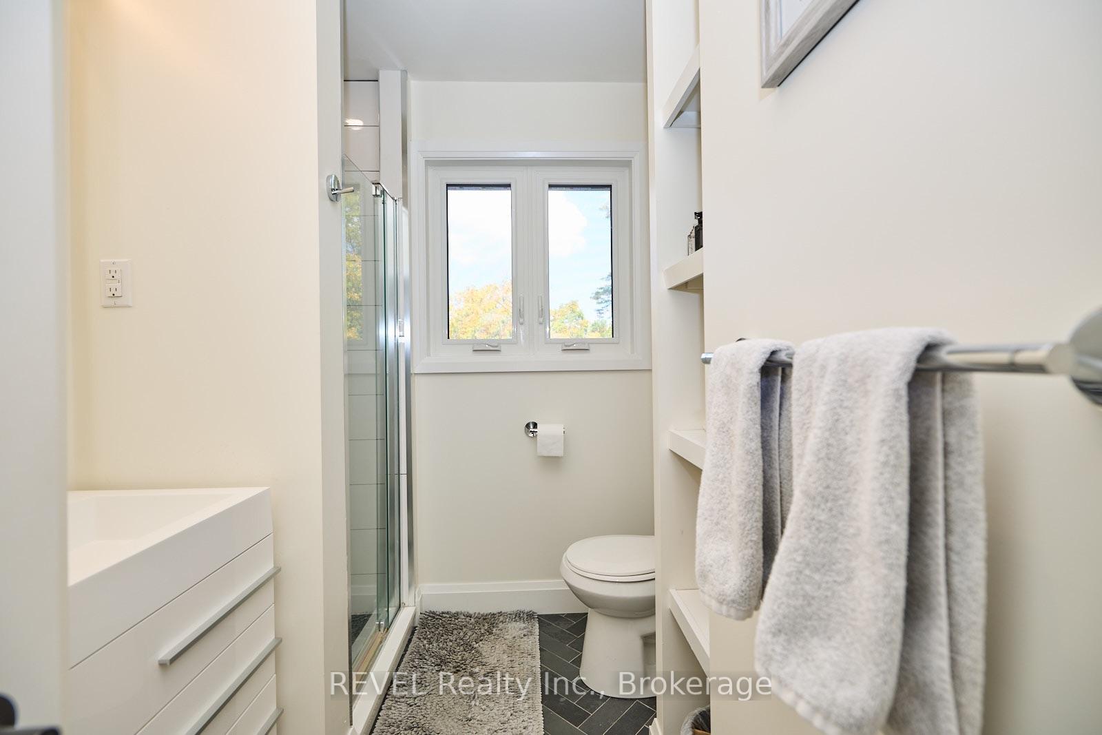 Photo 20 of 38 Briarsdale Drive, St. Catharines, Glendale/Glenridge — HOMEH