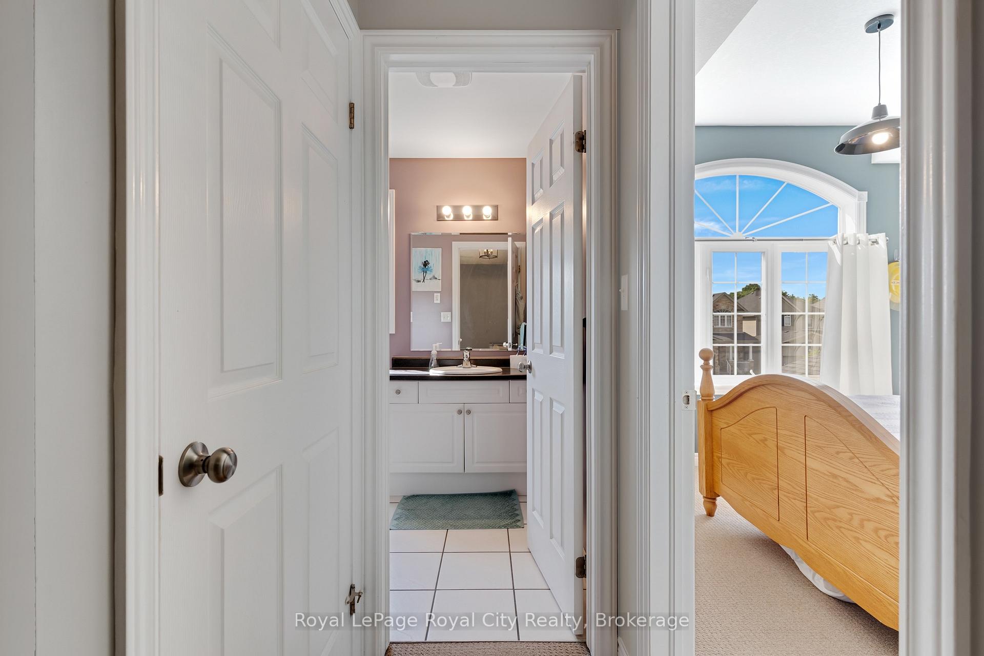 Photo 35 of 96 Timber Creek Crescent, Cambridge, Greenway-Chaplin — HOMEH