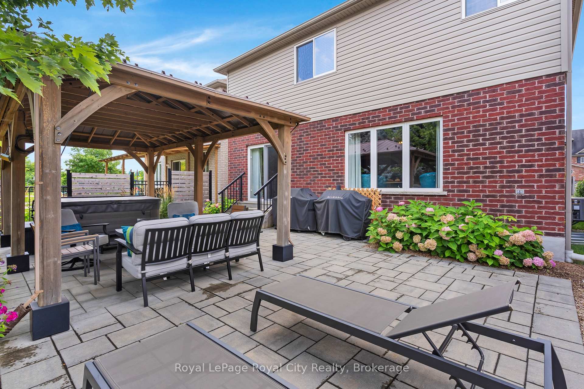 Photo 48 of 96 Timber Creek Crescent, Cambridge, Greenway-Chaplin — HOMEH