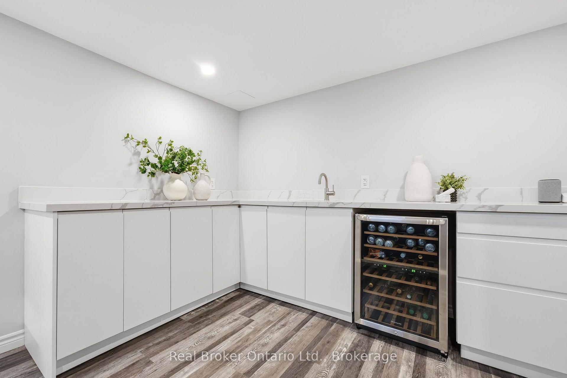Photo 38 of 4675 Bracknell Road, Burlington, Alton — HOMEH