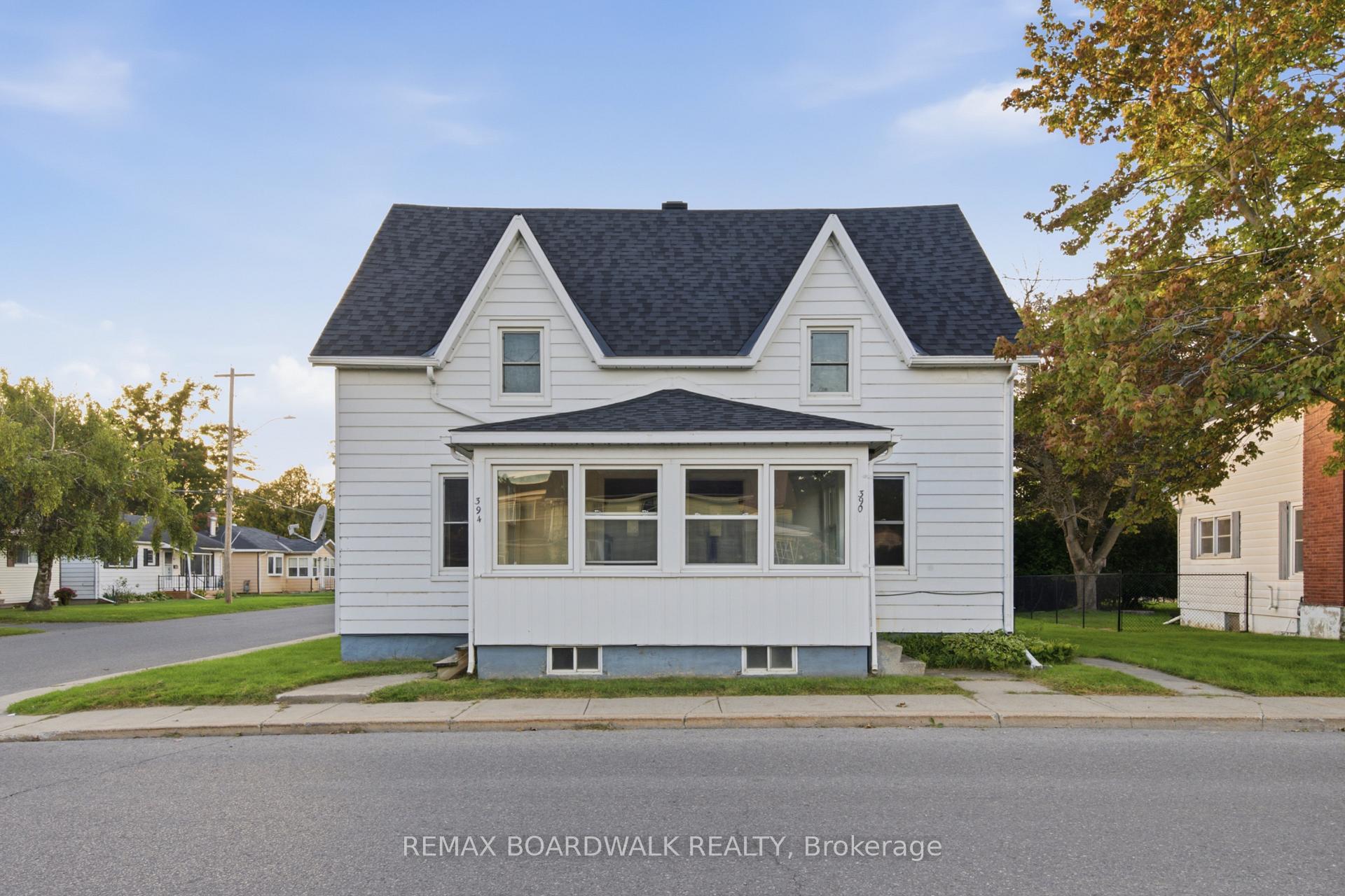Photo 2 of 390-394 Hyde Street, Prescott, Prescott — HOMEH