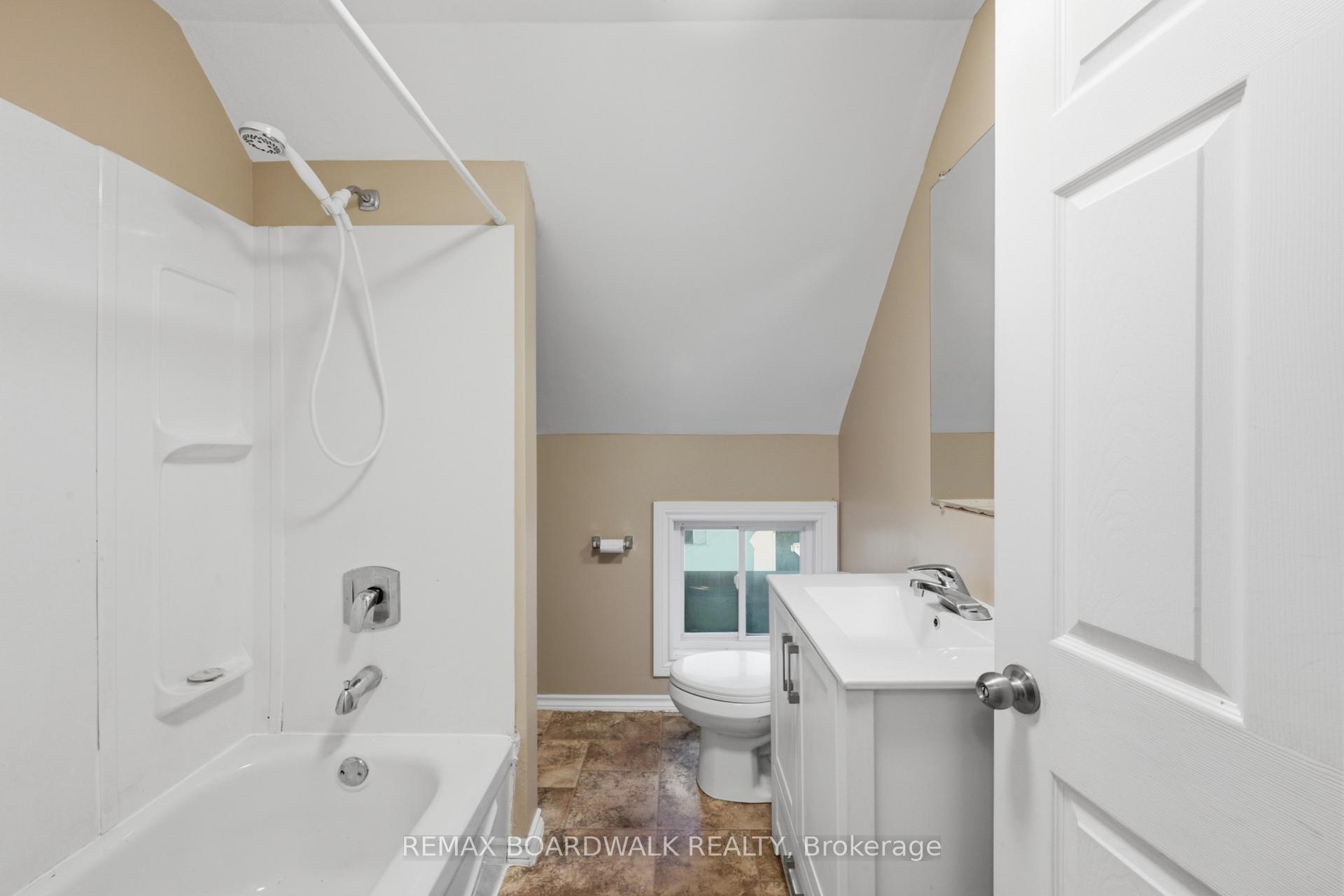 Photo 49 of 390-394 Hyde Street, Prescott, Prescott — HOMEH