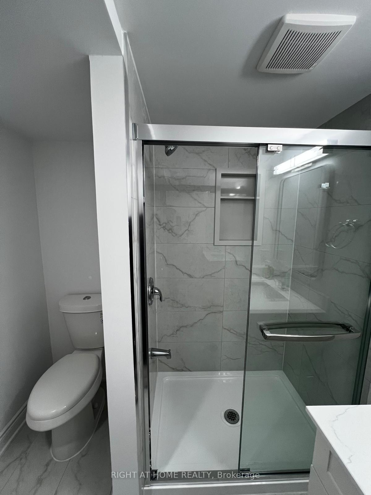 Photo 8 of Unit Unit B, 159 Rockmelon Street, Ottawa, Riverside South/Gloucester Glen — HOMEH
