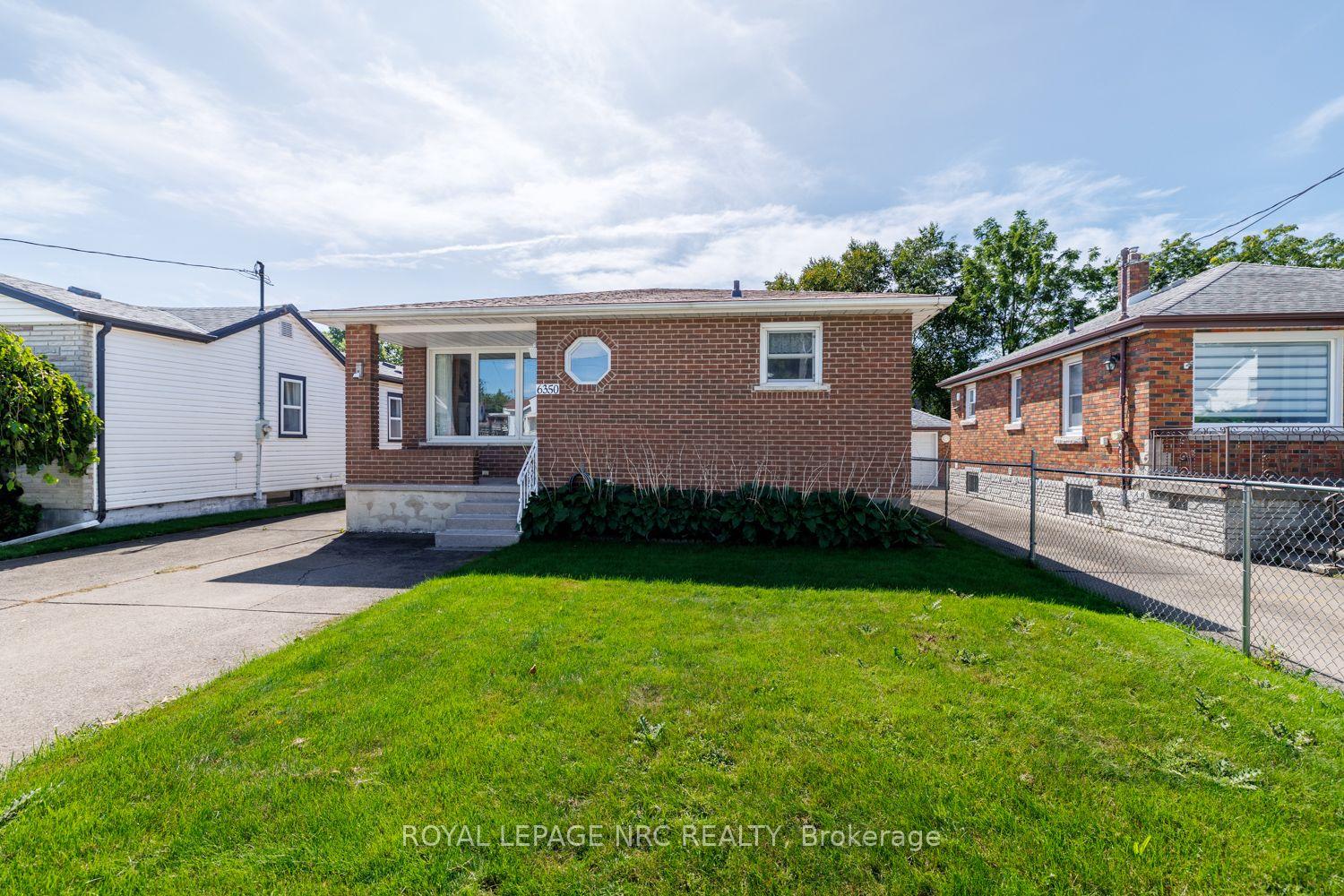 Photo 2 of 6350 Ash Street, Niagara Falls, Dorchester — HOMEH