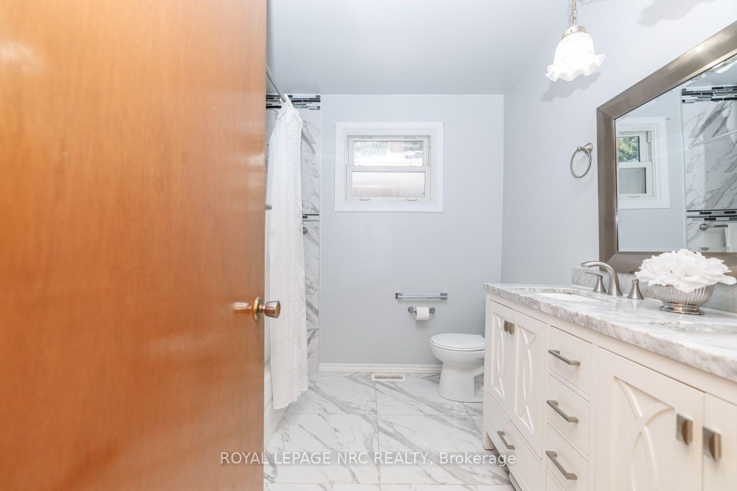 Photo 15 of 6350 Ash Street, Niagara Falls, Dorchester — HOMEH