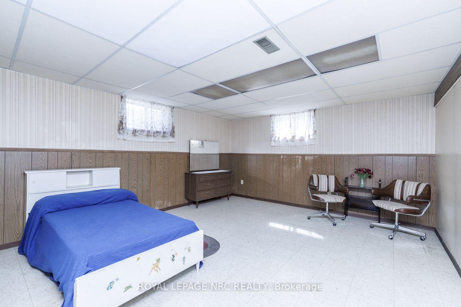 Photo 24 of 6350 Ash Street, Niagara Falls, Dorchester — HOMEH