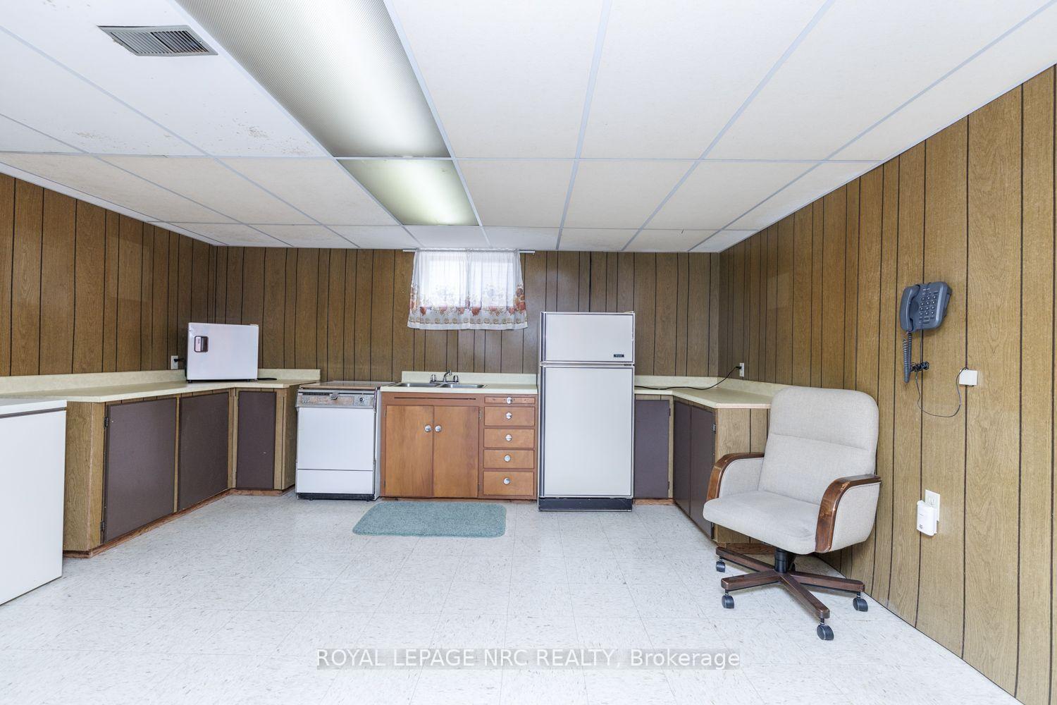 Photo 30 of 6350 Ash Street, Niagara Falls, Dorchester — HOMEH