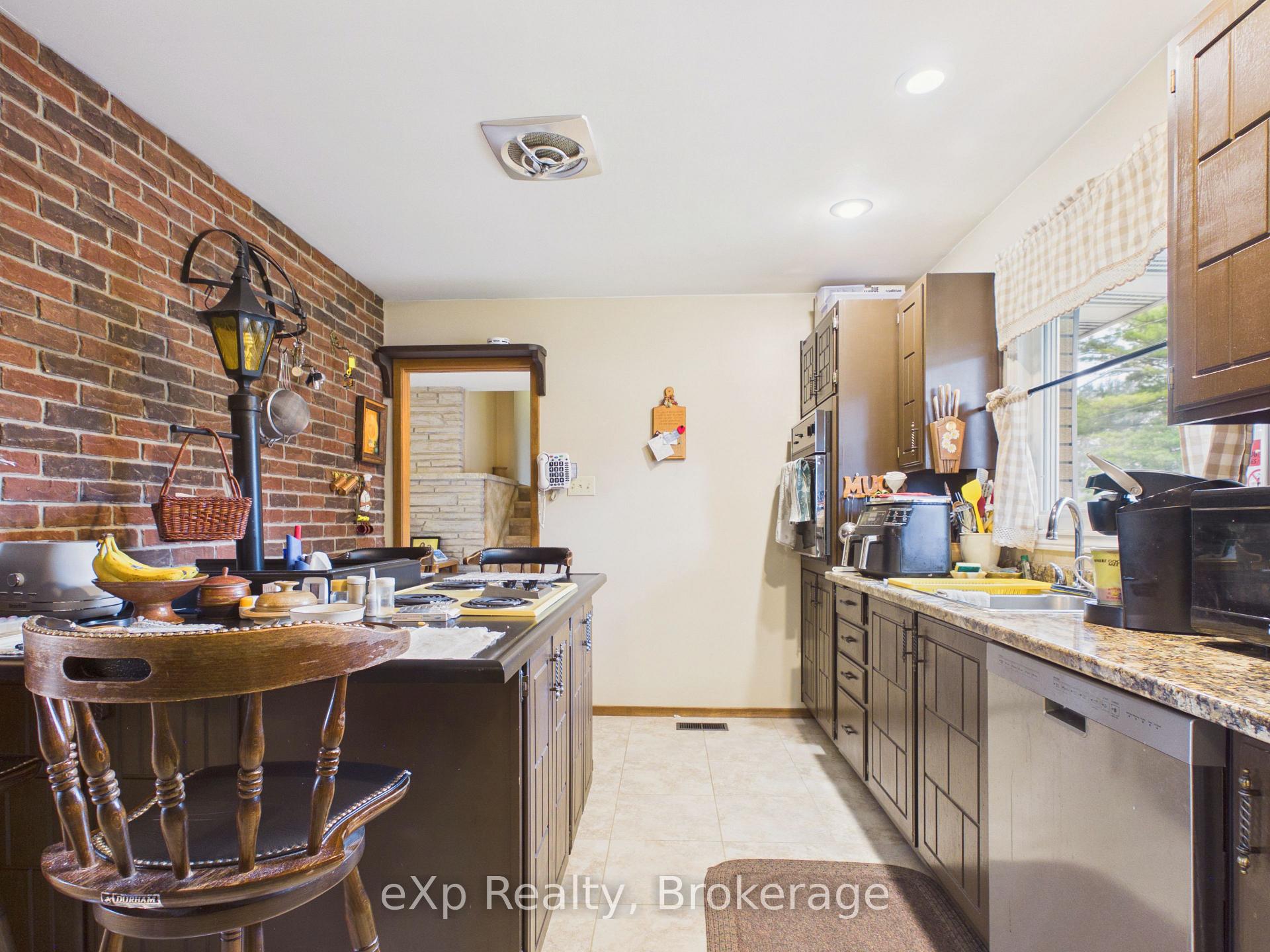 Photo 9 of 95 10th Street S, Arran-Elderslie — HOMEH