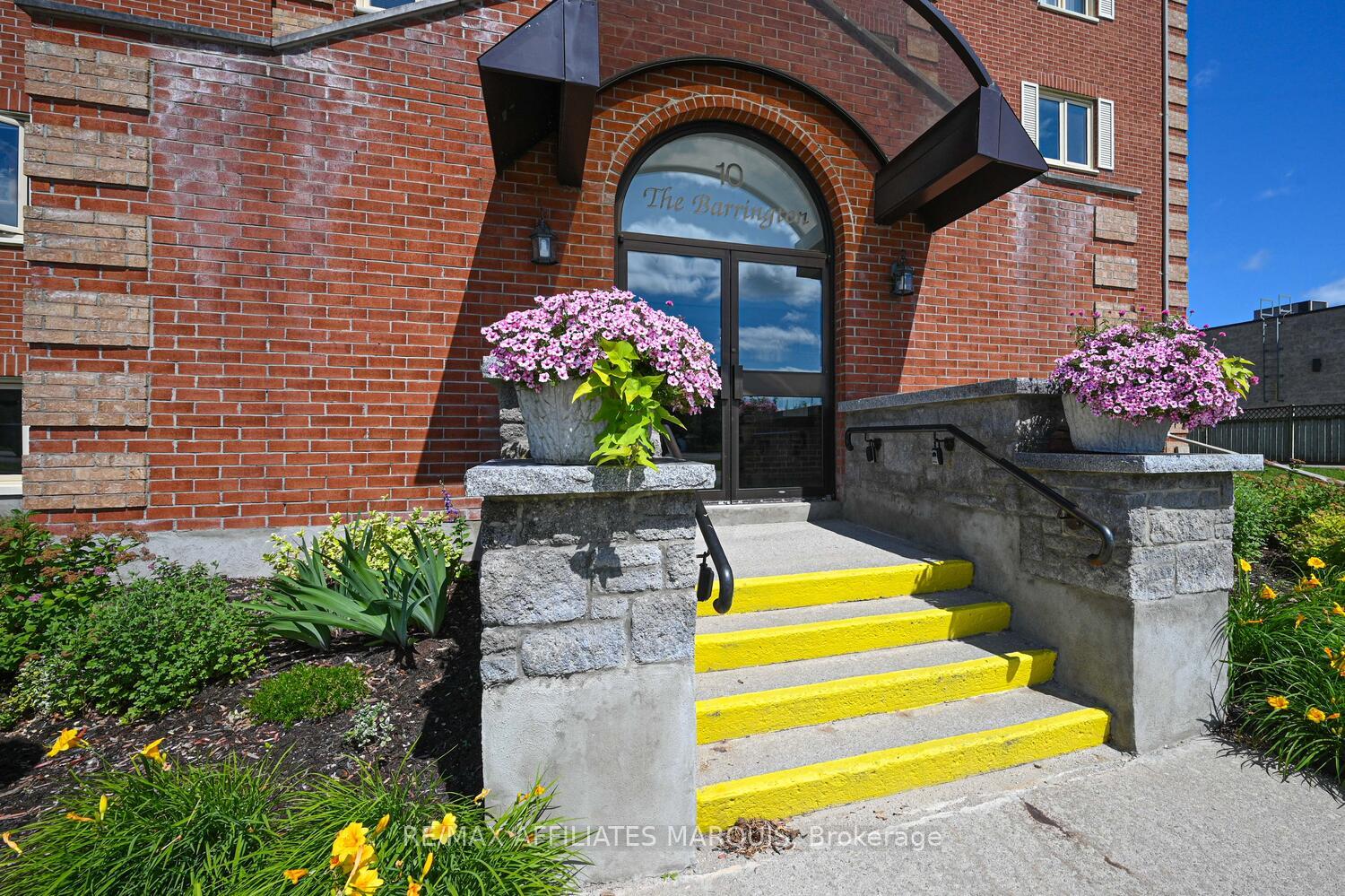 Photo 7 of Unit 208, 10 Armstrong Drive, Smiths Falls, Smiths Falls — HOMEH