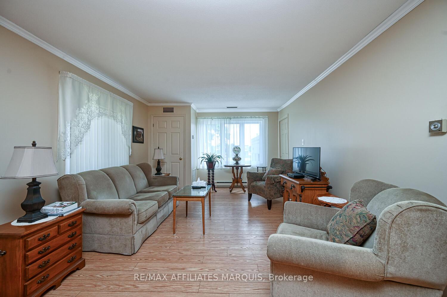 Photo 12 of Unit 208, 10 Armstrong Drive, Smiths Falls, Smiths Falls — HOMEH