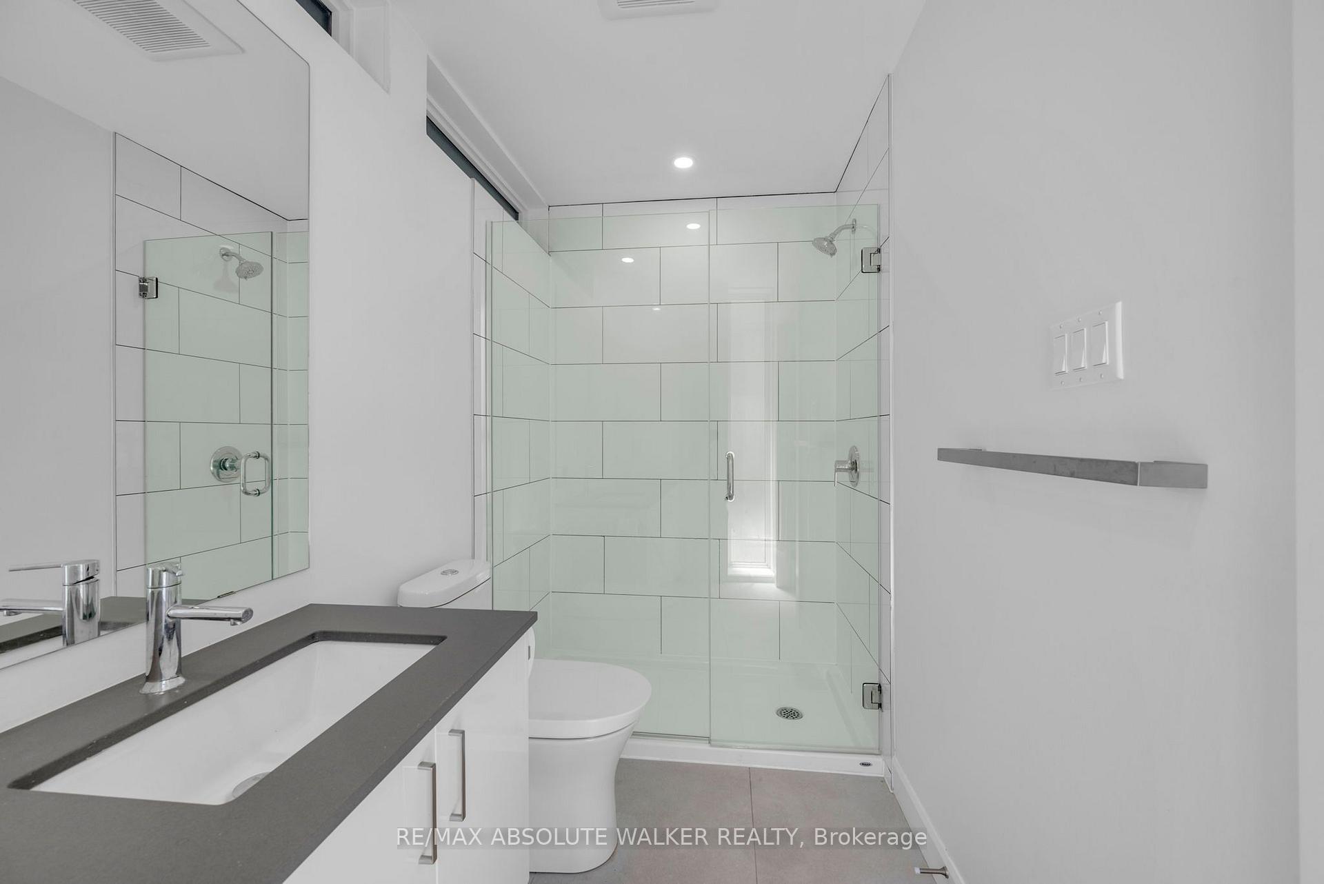 Photo 9 of Unit A, 10 Chapleau Avenue, Ottawa, Lindenlea — HOMEH