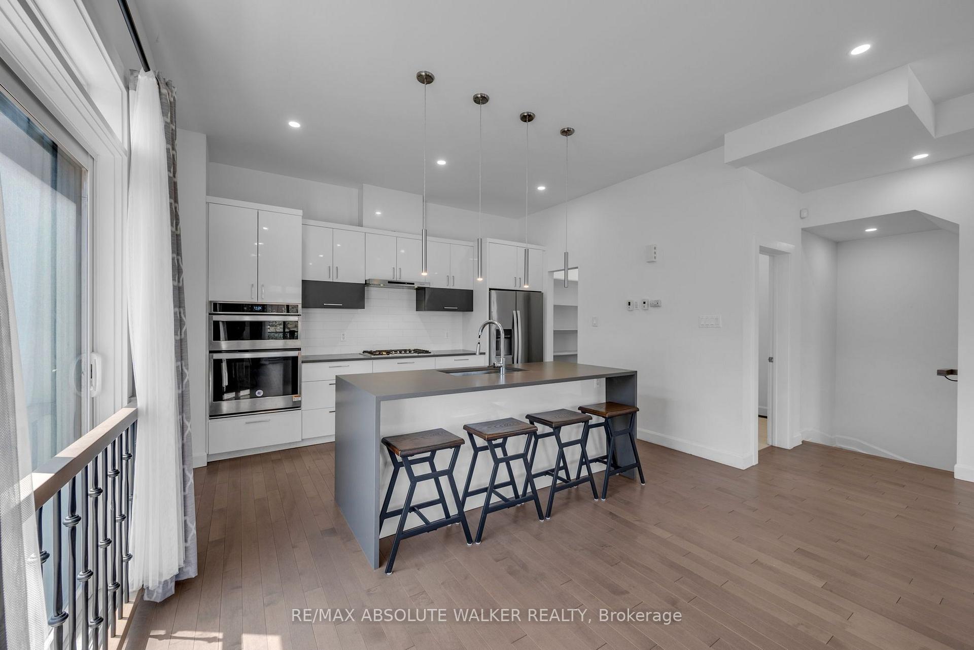 Photo 16 of Unit A, 10 Chapleau Avenue, Ottawa, Lindenlea — HOMEH