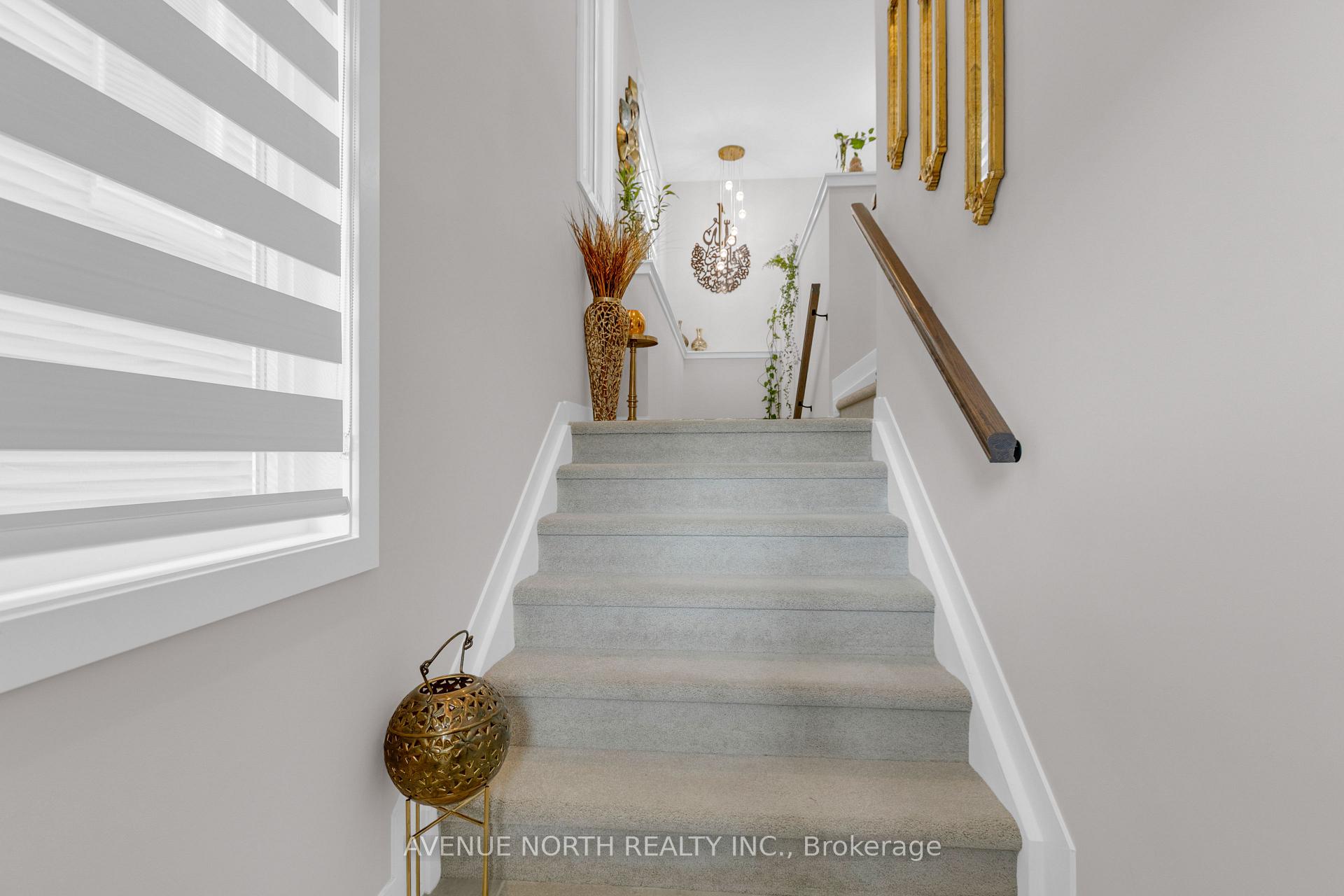 Photo 5 of 360 Appalachian Circle, Ottawa, Barrhaven - Half Moon Bay — HOMEH
