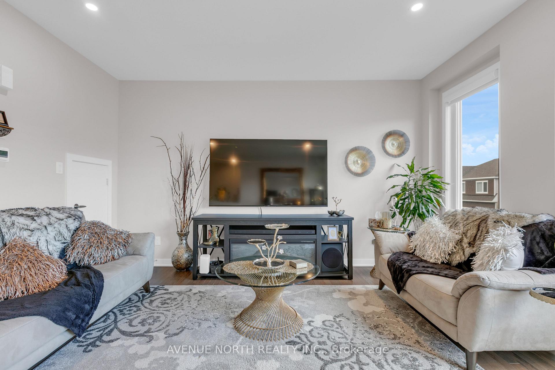 Photo 15 of 360 Appalachian Circle, Ottawa, Barrhaven - Half Moon Bay — HOMEH