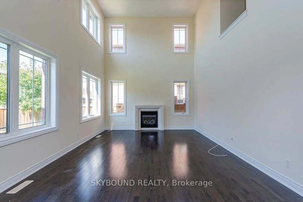 Photo 23 of 10 Villanova Road, Brampton, Bram West — HOMEH