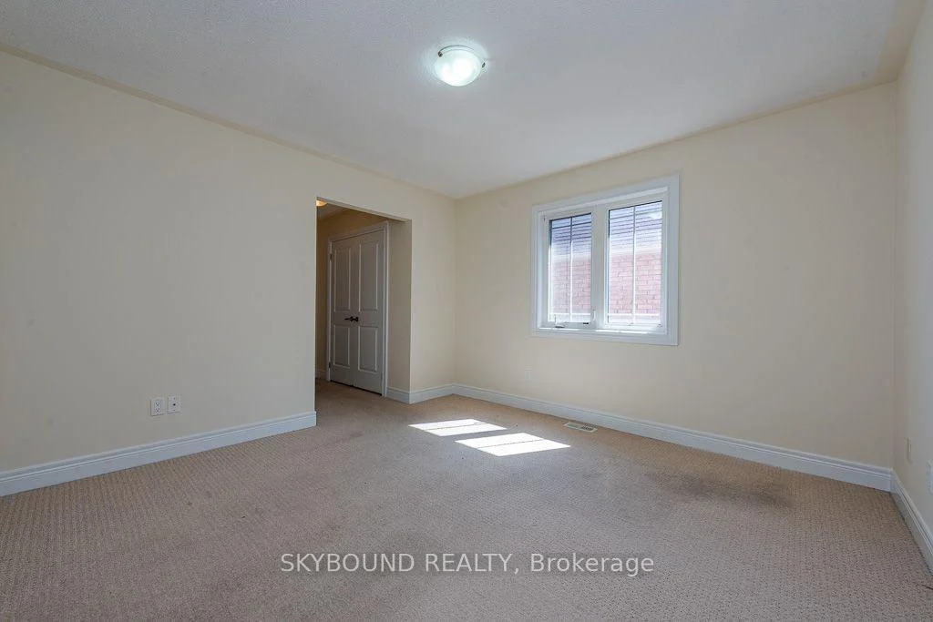 Photo 41 of 10 Villanova Road, Brampton, Bram West — HOMEH