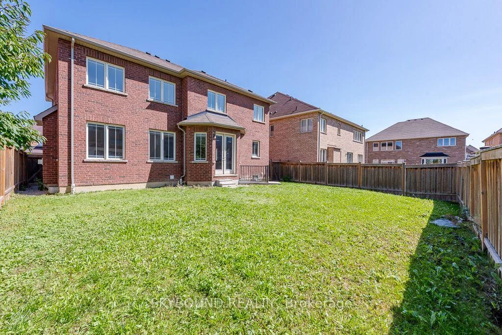 Photo 54 of 10 Villanova Road, Brampton, Bram West — HOMEH