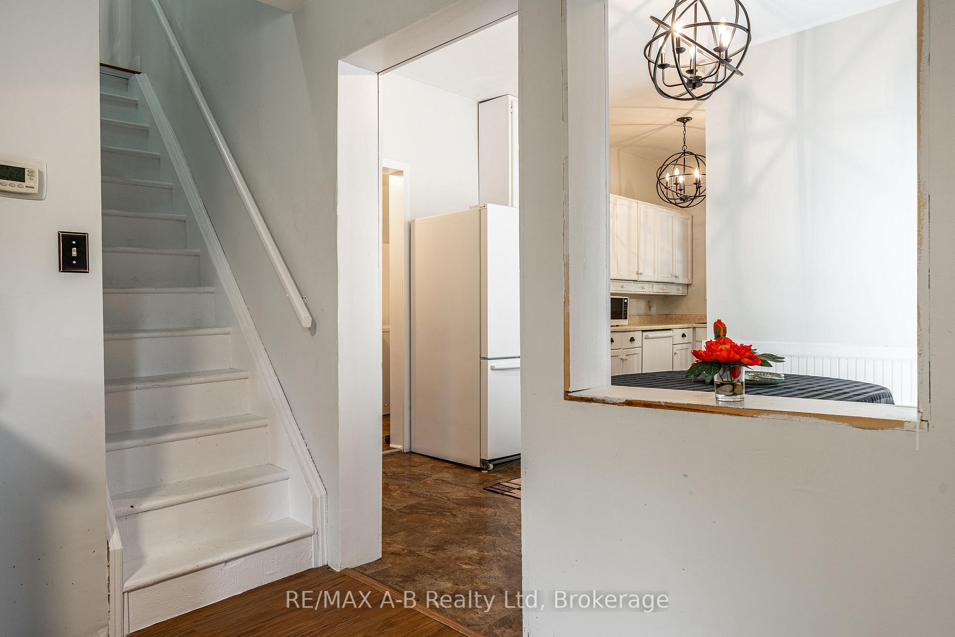 Photo 22 of 158 James Street N, St. Marys — HOMEH
