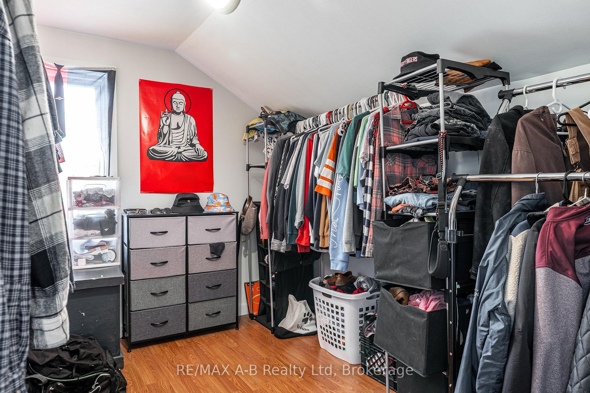 Photo 28 of 158 James Street N, St. Marys — HOMEH