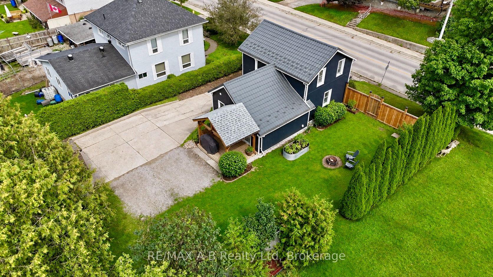 Photo 41 of 158 James Street N, St. Marys — HOMEH