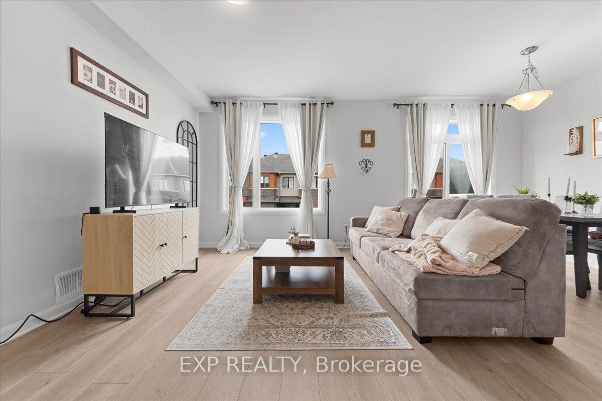 Photo 11 of 302 Clearpath Private, Ottawa, Kanata - Kanata Lakes/Heritage Hills — HOMEH