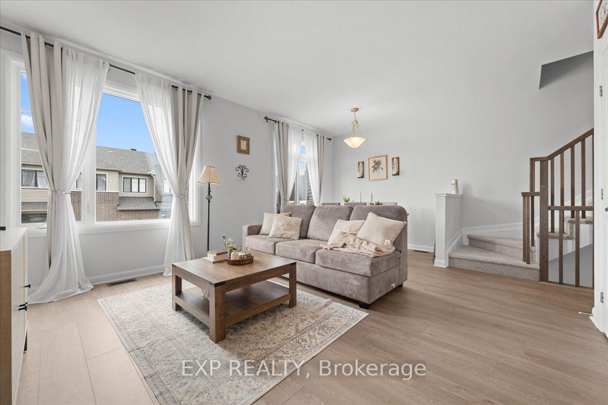 Photo 18 of 302 Clearpath Private, Ottawa, Kanata - Kanata Lakes/Heritage Hills — HOMEH