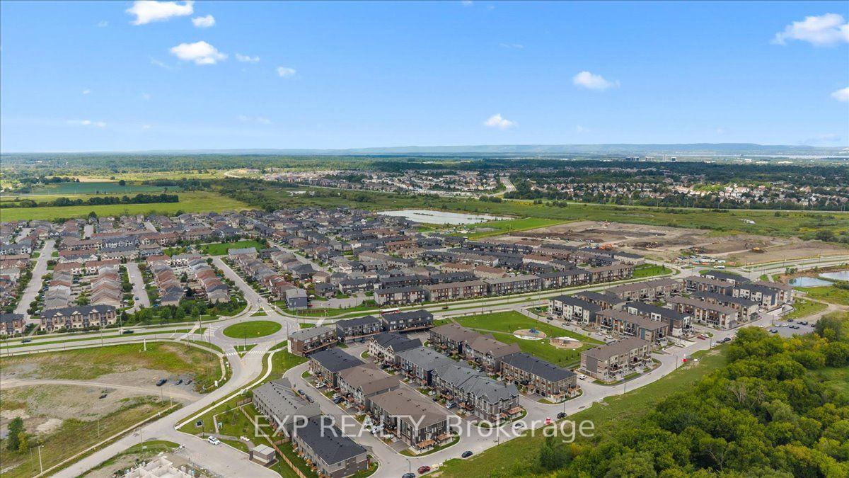 Photo 38 of 302 Clearpath Private, Ottawa, Kanata - Kanata Lakes/Heritage Hills — HOMEH