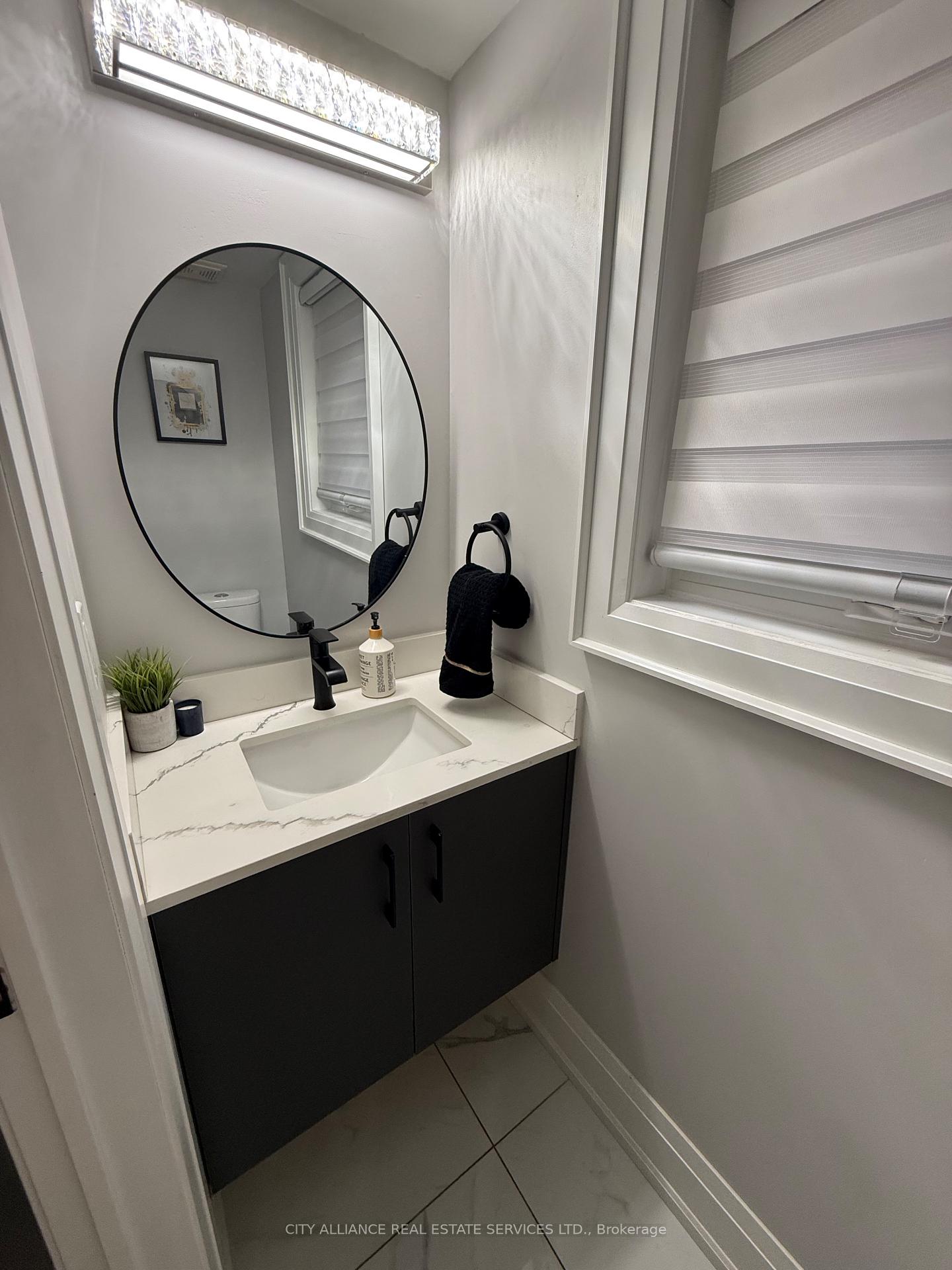 Photo 22 of 61 Knoll Haven Circle, Caledon, Bolton North — HOMEH