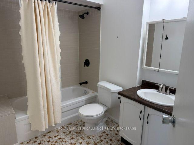 Photo 9 of Unit 601, 66 Greenview Drive, Kingston, Central City West — HOMEH