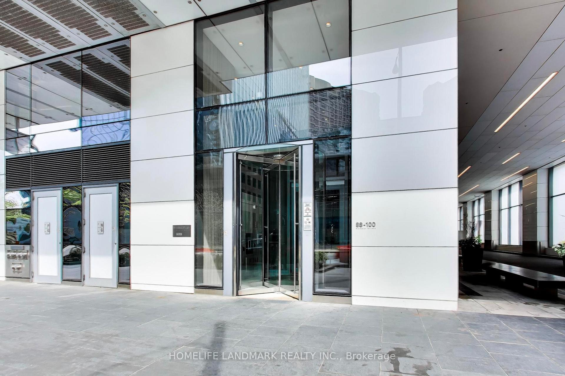 Photo 3 of Unit 2410, 88 Harbour Street, Toronto, Waterfront Communities — HOMEH