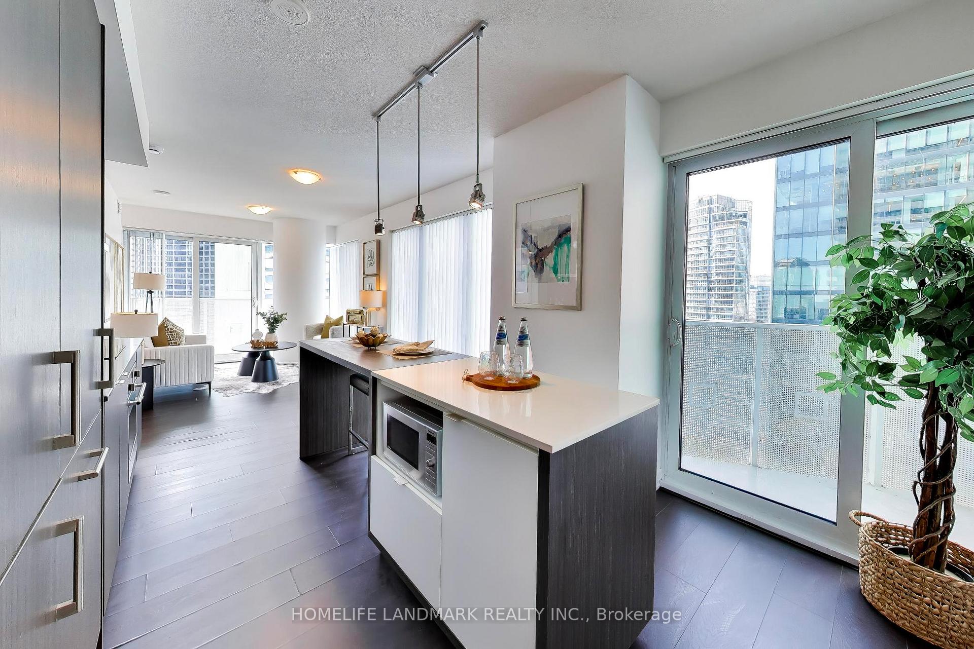 Photo 14 of Unit 2410, 88 Harbour Street, Toronto, Waterfront Communities — HOMEH