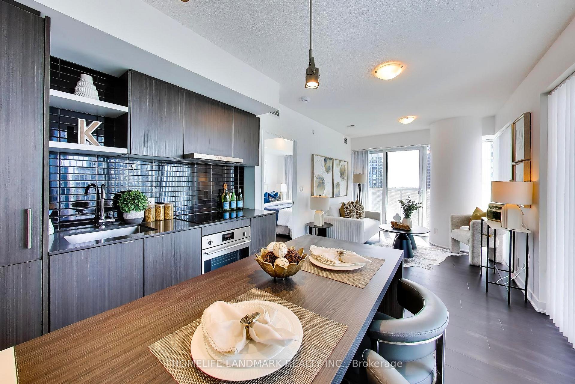Photo 16 of Unit 2410, 88 Harbour Street, Toronto, Waterfront Communities — HOMEH