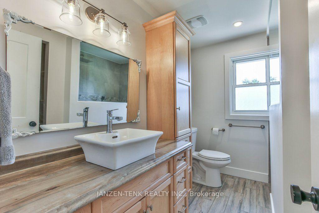 Photo 24 of 492 19 Highway, Tillsonburg — HOMEH