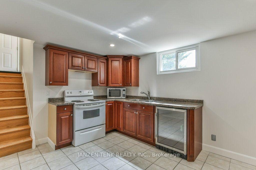 Photo 26 of 492 19 Highway, Tillsonburg — HOMEH