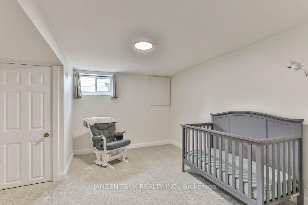 Photo 33 of 492 19 Highway, Tillsonburg — HOMEH