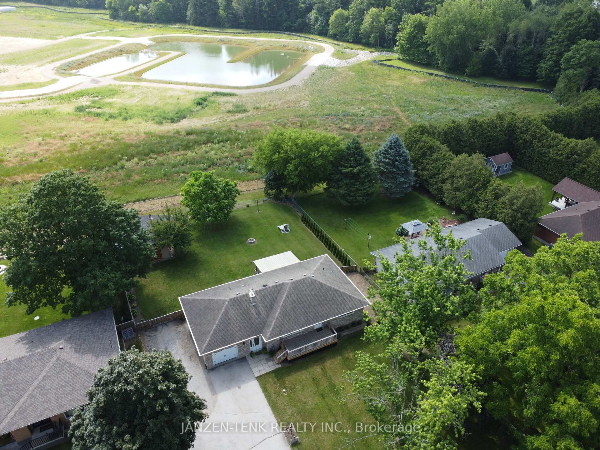 Photo 45 of 492 19 Highway, Tillsonburg — HOMEH