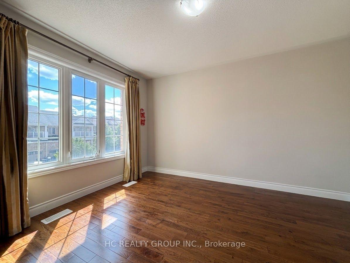 Photo 8 of 104 Carolina Rose Crescent, Markham, Wismer — HOMEH