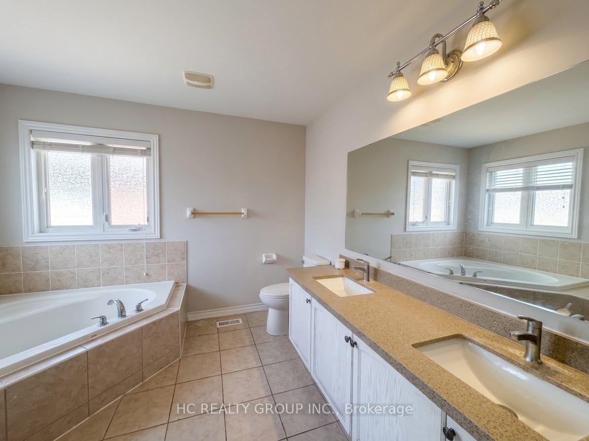 Photo 10 of 104 Carolina Rose Crescent, Markham, Wismer — HOMEH