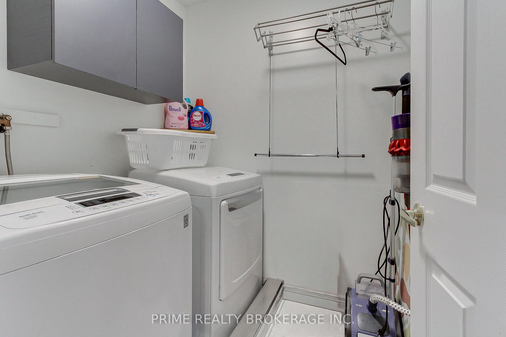 Photo 27 of 66 Earl Stewart Drive, Aurora, Bayview Wellington — HOMEH