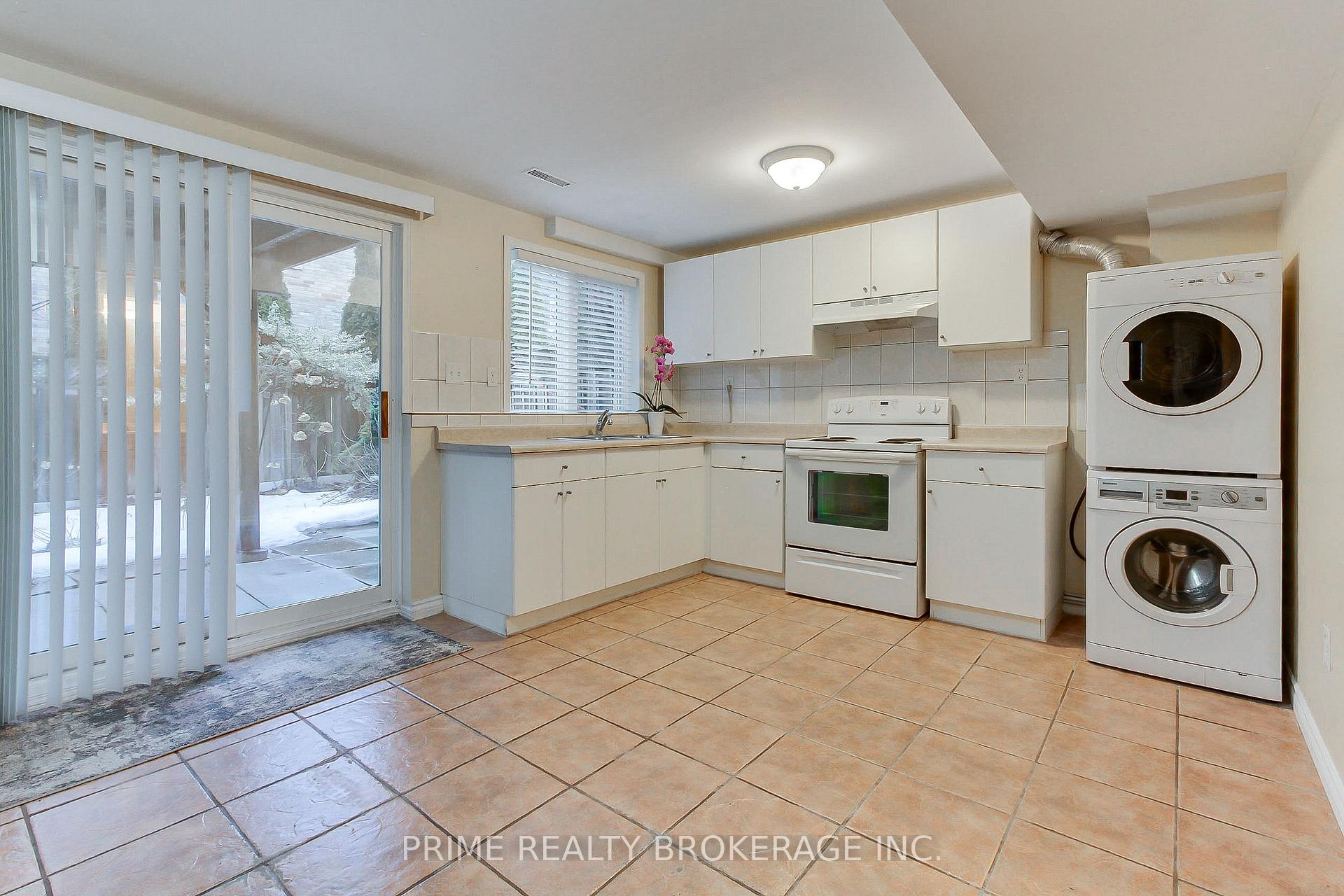 Photo 28 of 66 Earl Stewart Drive, Aurora, Bayview Wellington — HOMEH