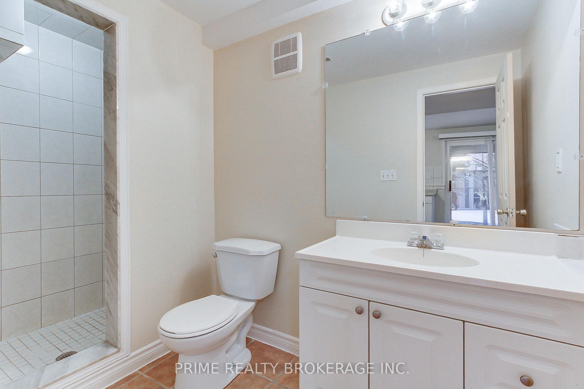 Photo 35 of 66 Earl Stewart Drive, Aurora, Bayview Wellington — HOMEH