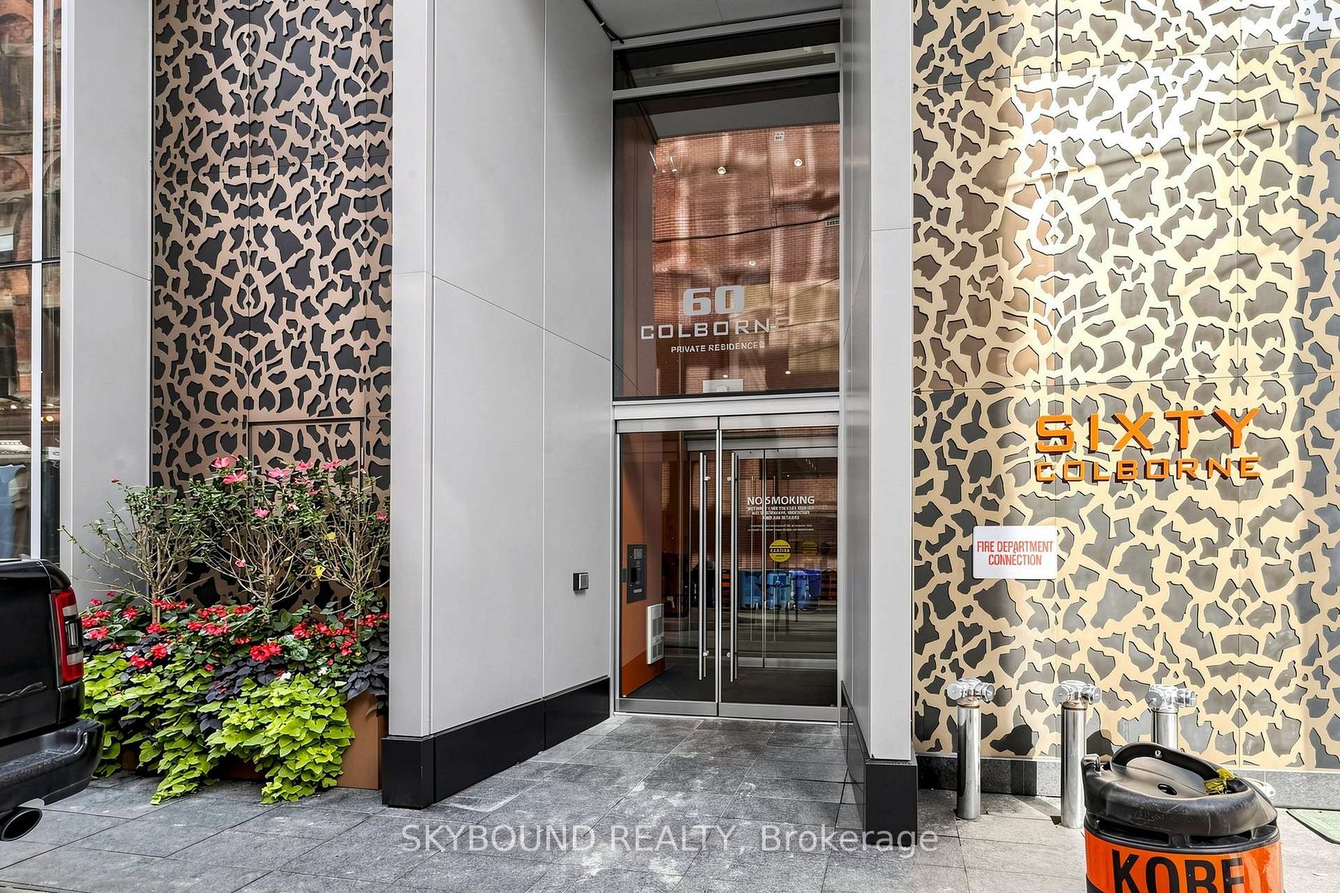 Photo 3 of Unit 907, 60 Colborne Street, Toronto, Church-Yonge Corridor — HOMEH