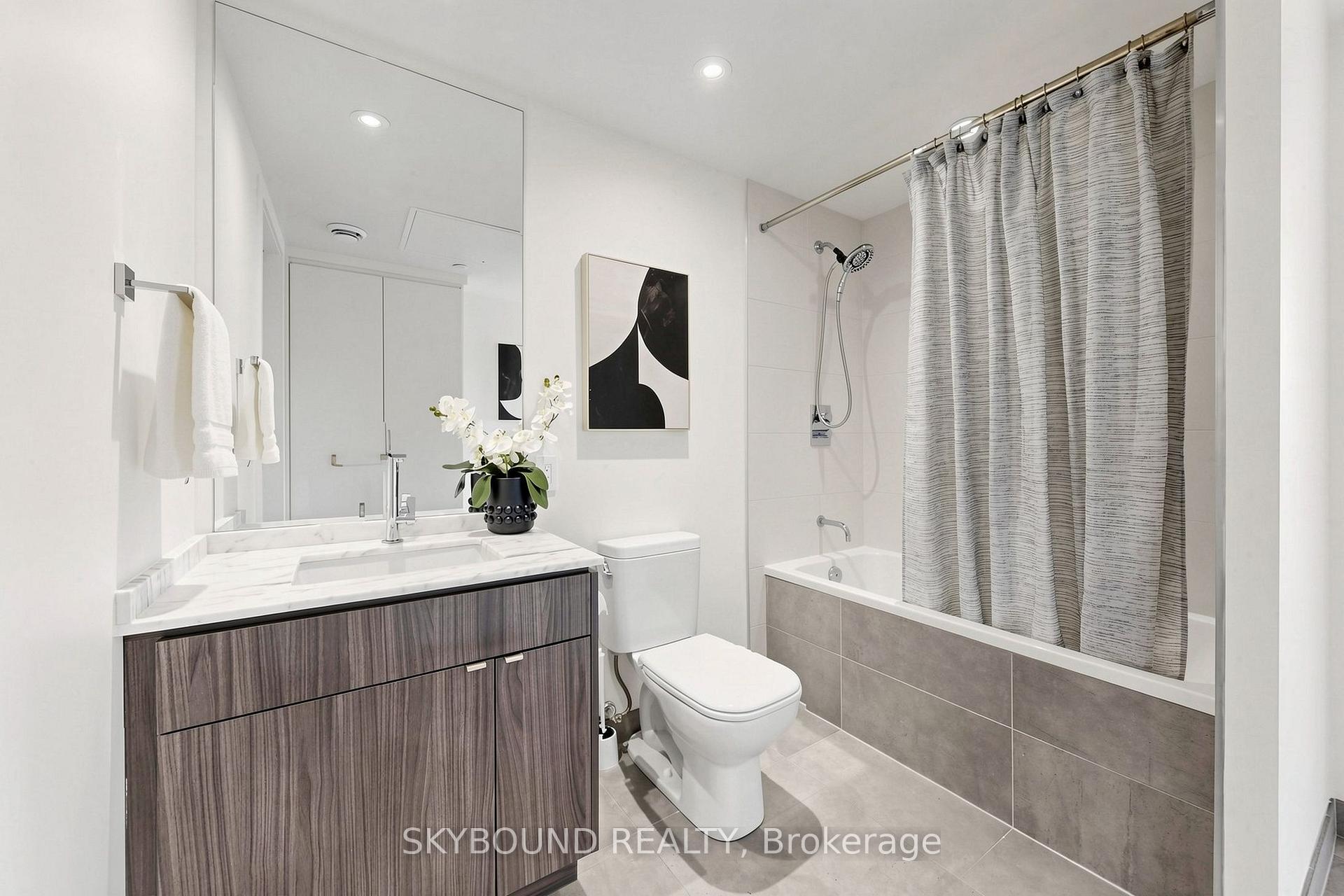 Photo 29 of Unit 907, 60 Colborne Street, Toronto, Church-Yonge Corridor — HOMEH