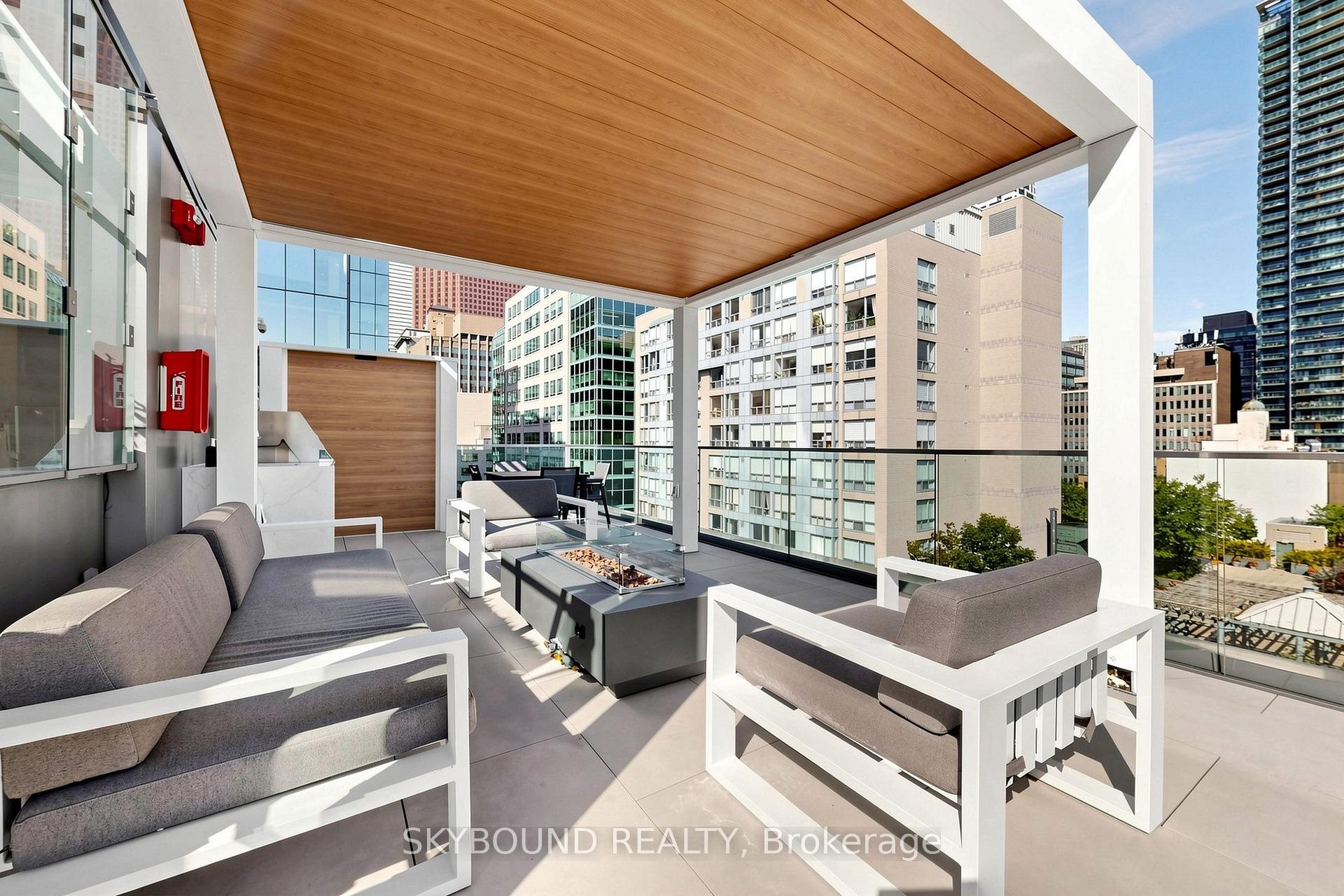 Photo 40 of Unit 907, 60 Colborne Street, Toronto, Church-Yonge Corridor — HOMEH