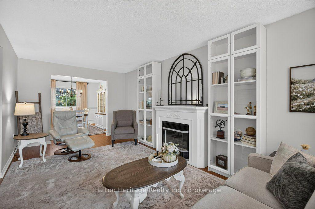Photo 9 of 2 Luciano Court, Hamilton, Crerar — HOMEH