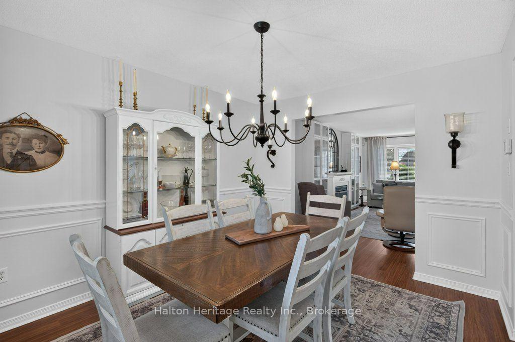 Photo 14 of 2 Luciano Court, Hamilton, Crerar — HOMEH