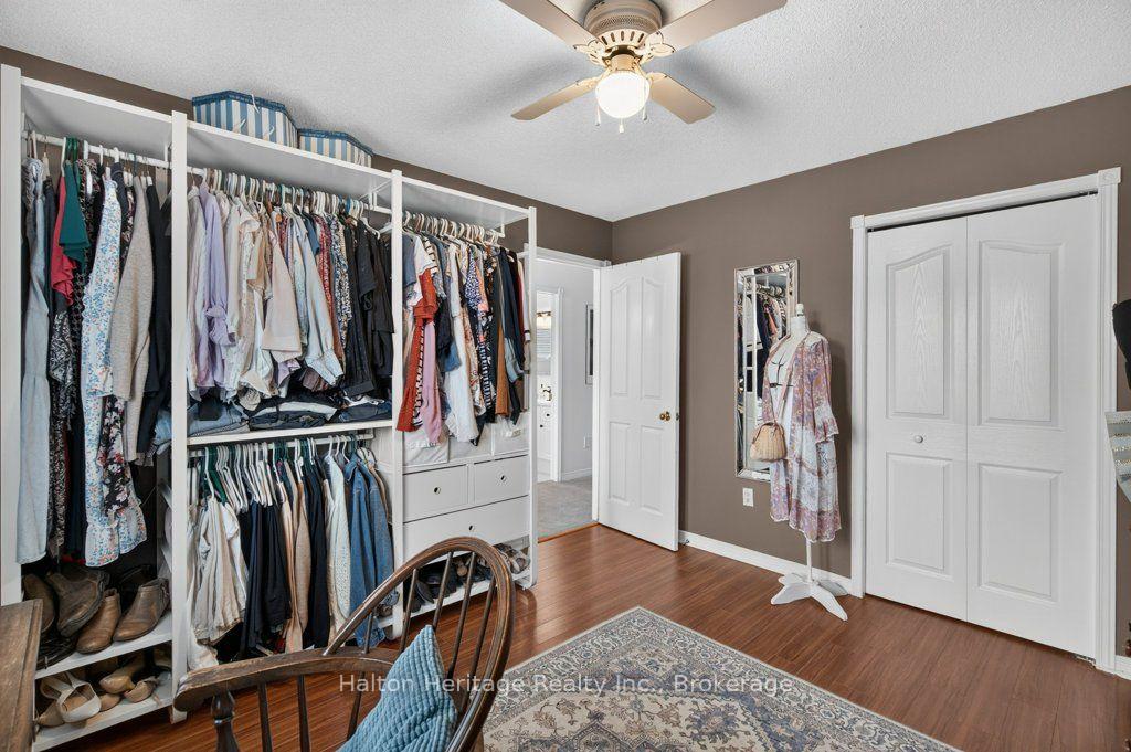 Photo 24 of 2 Luciano Court, Hamilton, Crerar — HOMEH