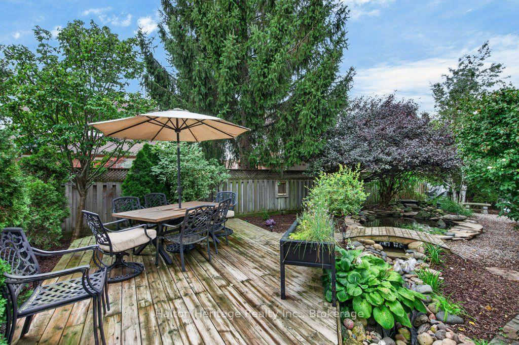 Photo 40 of 2 Luciano Court, Hamilton, Crerar — HOMEH