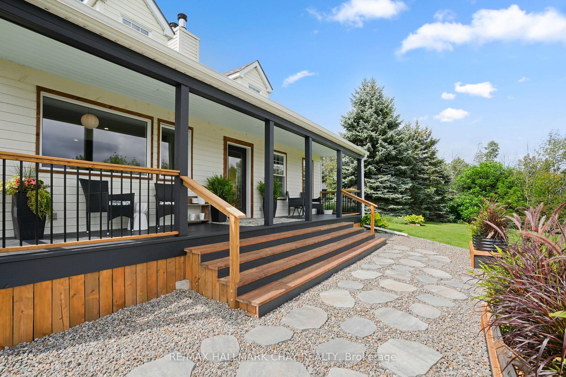 Photo 4 of 2110 Concession 8 Road, Clearview, Rural Clearview — HOMEH